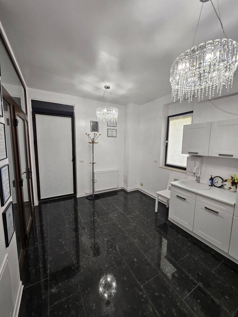 Apartament LUX cu 2 camere și curte privată 140 mp – Dumbrăvița
