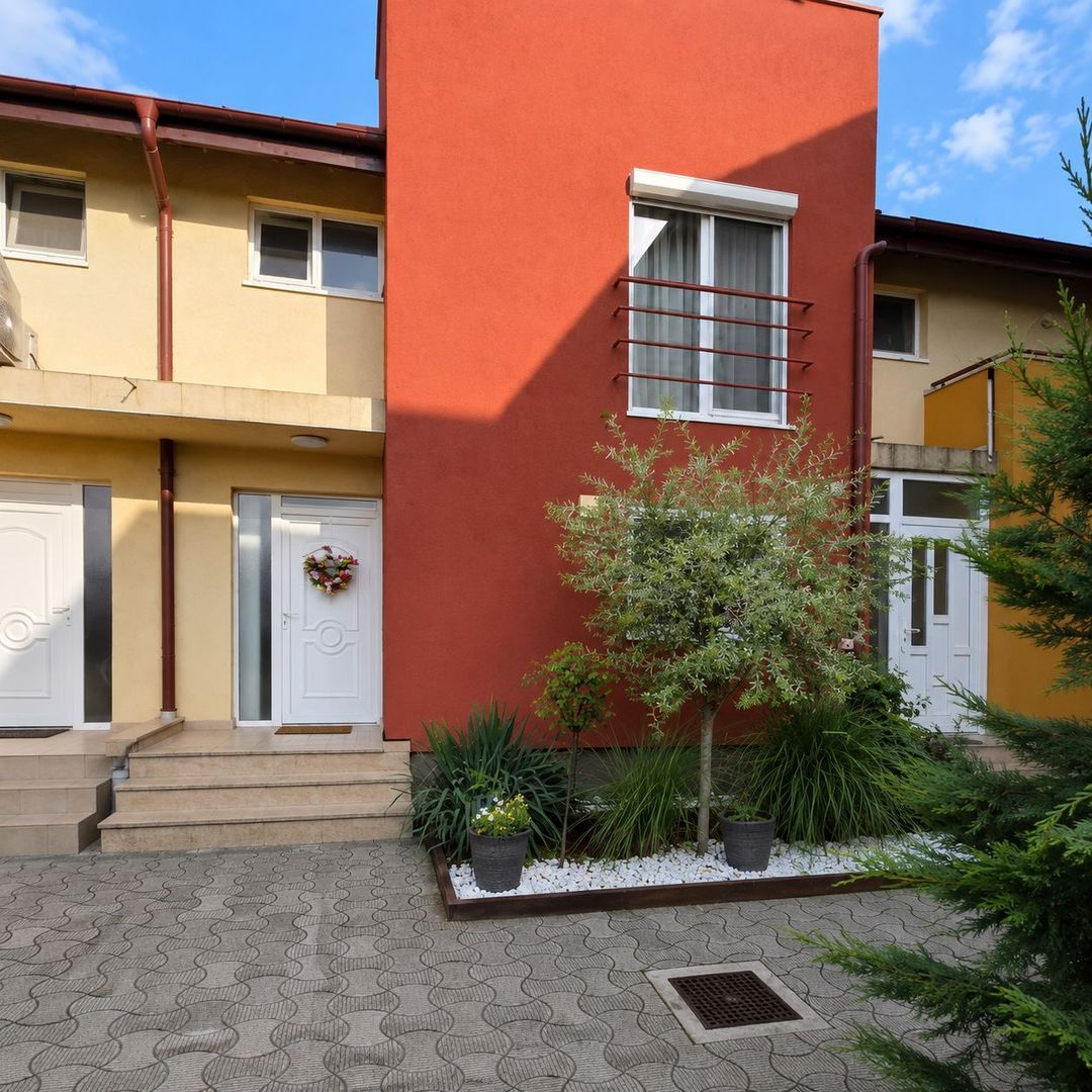 Casă deosebită în Dumbrăvița – 3 camere Complex Privat Gata de mutat