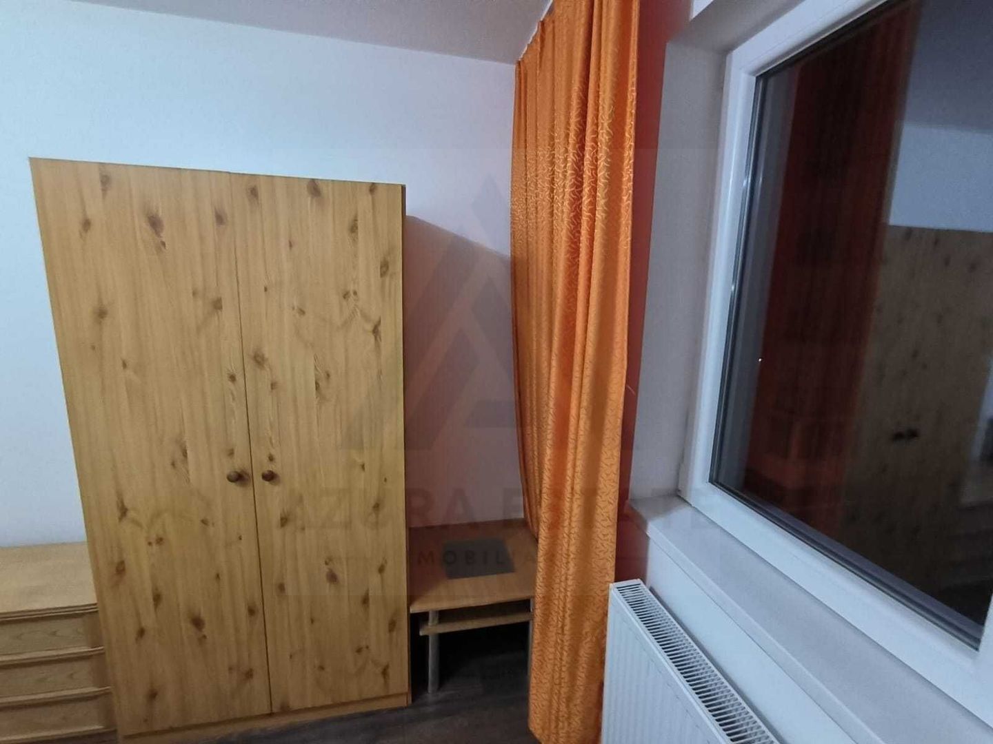 Apartament 2 camere 56 mp utili balcon 6 mp etaj 2 zona Arhitectilor