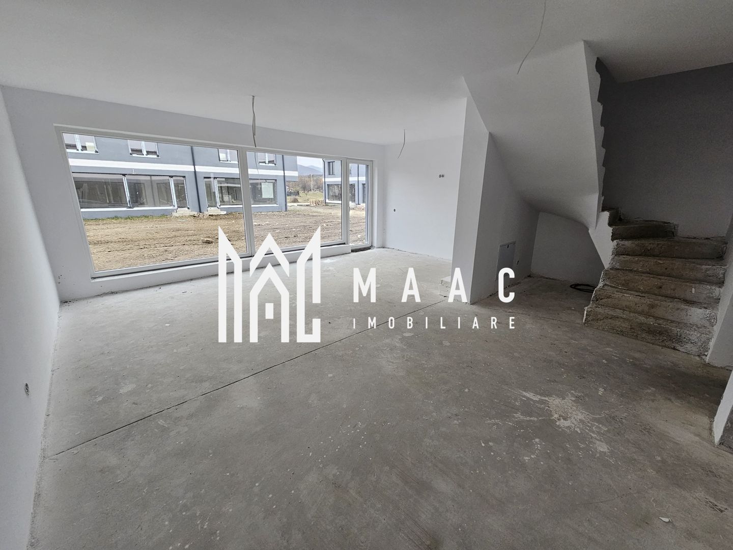 Casa Tip Duplex | 110 MPU | 264 MP Teren | Predare La Alb