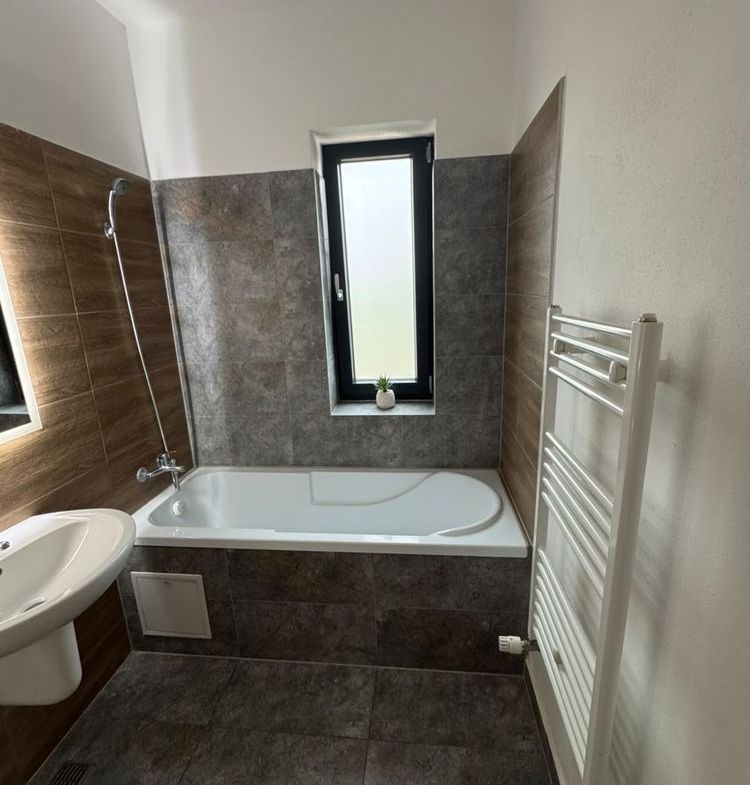 Apartament 2 camere GIROC