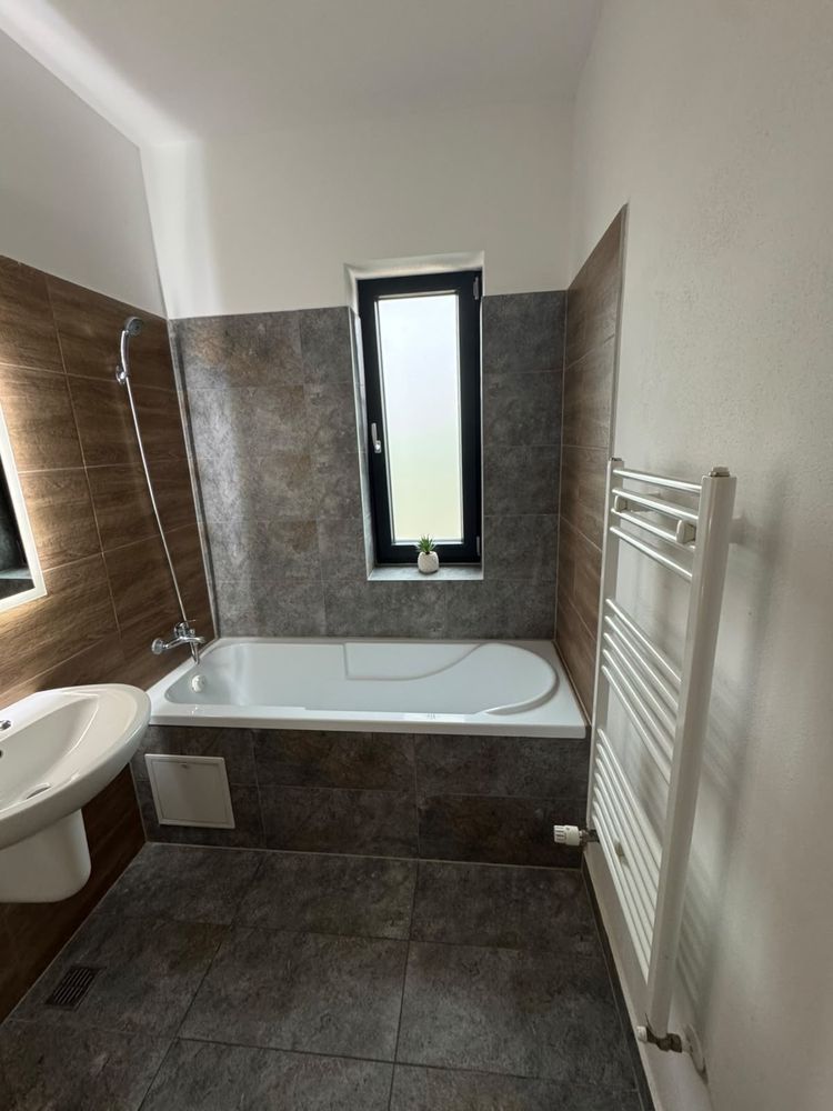 Apartament 2 camere GIROC