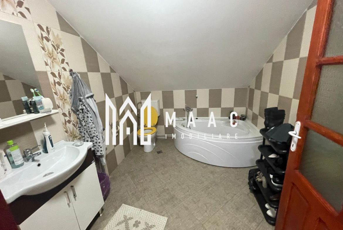 Casă individuală | 4 dormitoare | Garaj | 250 mp teren | Șelimbăr