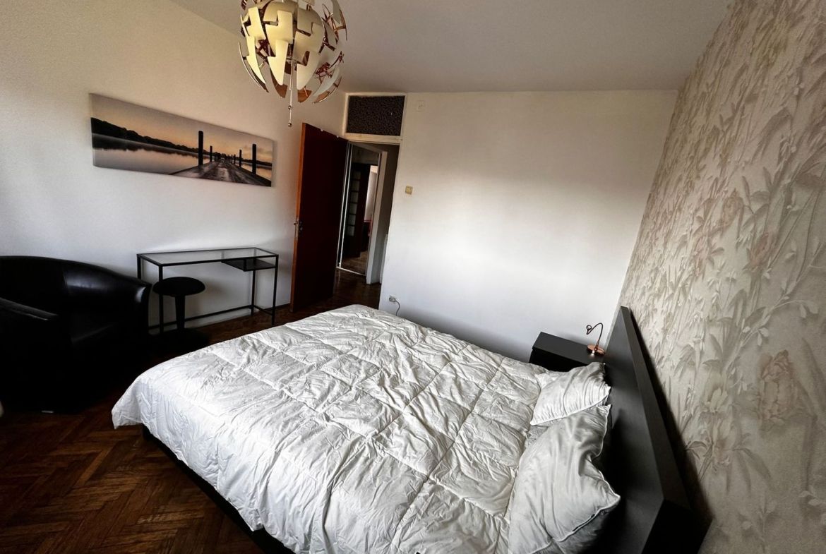 Banu Manta Titulescu apartament 2 camere mobilat de inchiriat