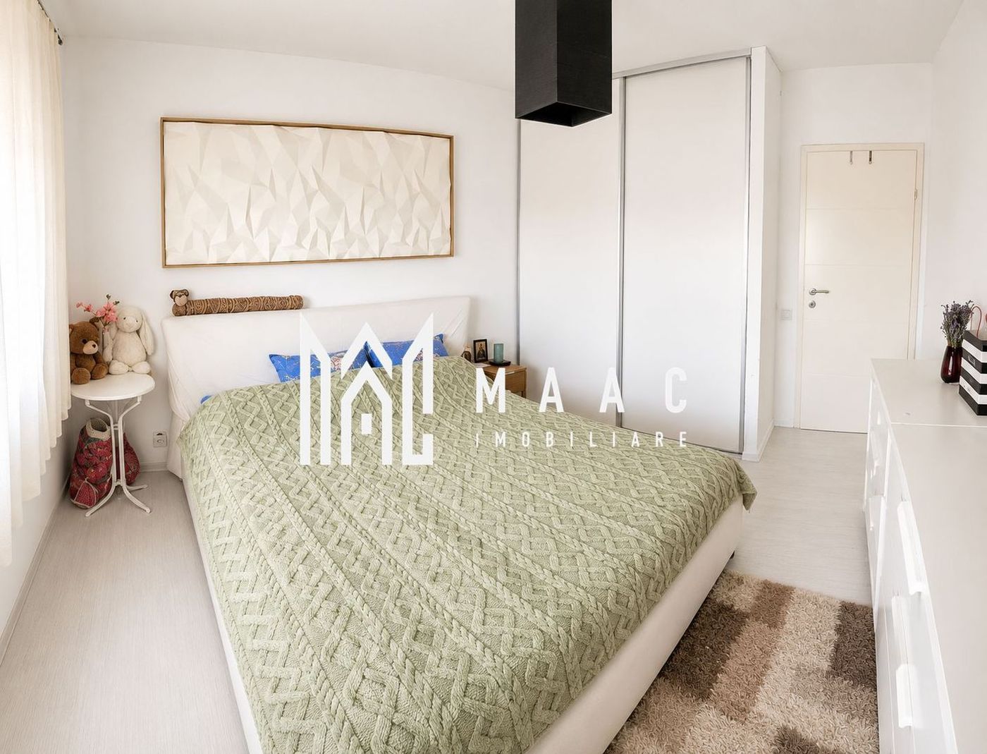 Apartament 3 camere | Balcon | Parcare | Zona Rahovei