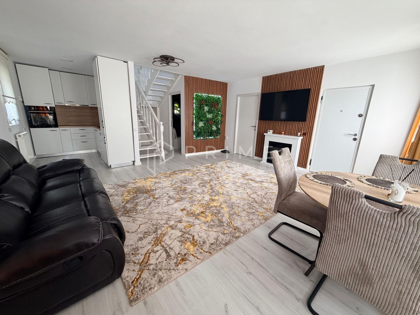 anBn-2213 Casă individuală la 1 km de Târgu Mureș | 110 mp | Garaj | Terasă mare