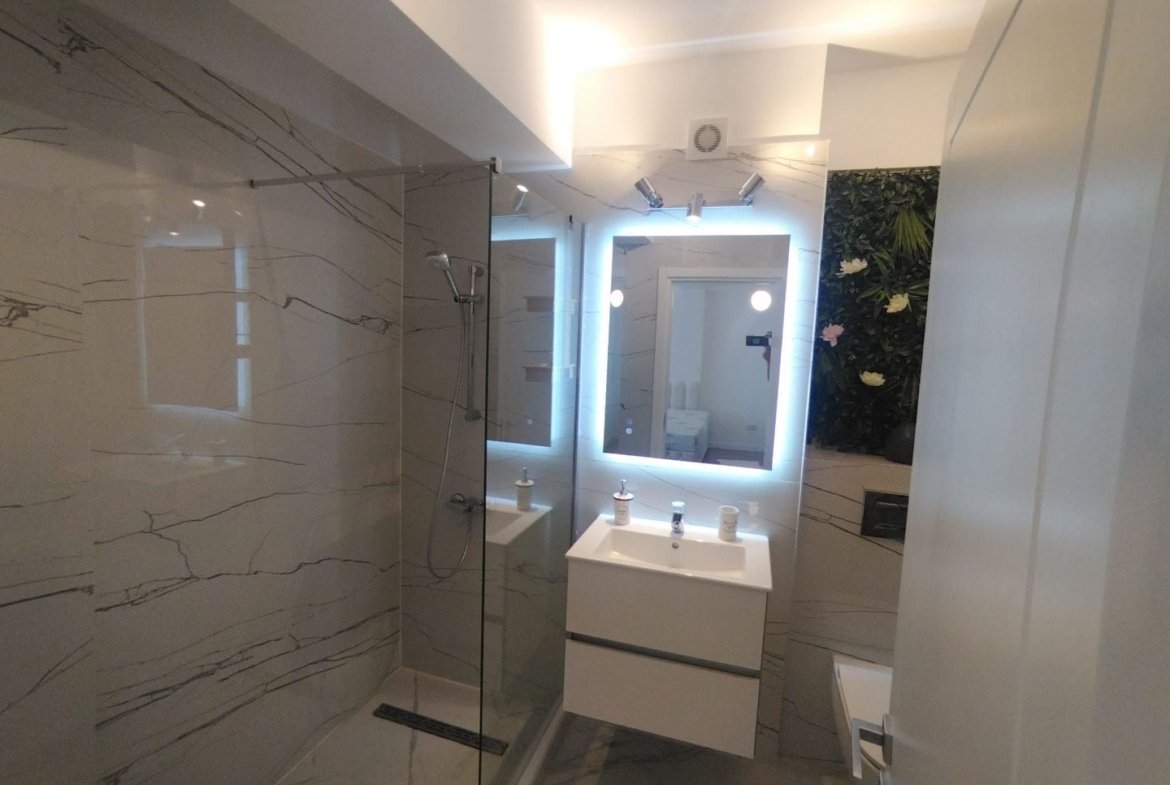 Pipera studio modern 45 mp mobilat și utilat Complex Ivory