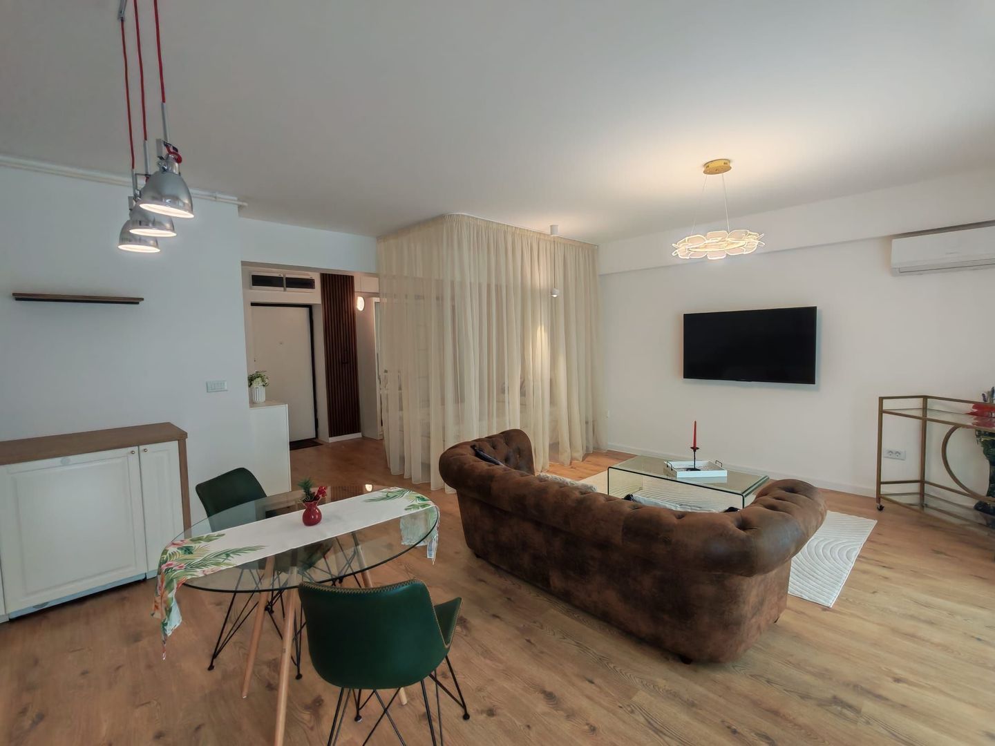 Pipera studio modern 45 mp mobilat și utilat Complex Ivory
