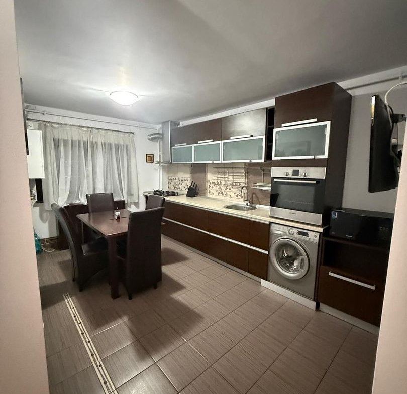 Rahova Str Doina apartament 2 camere mobilate si centrala termica