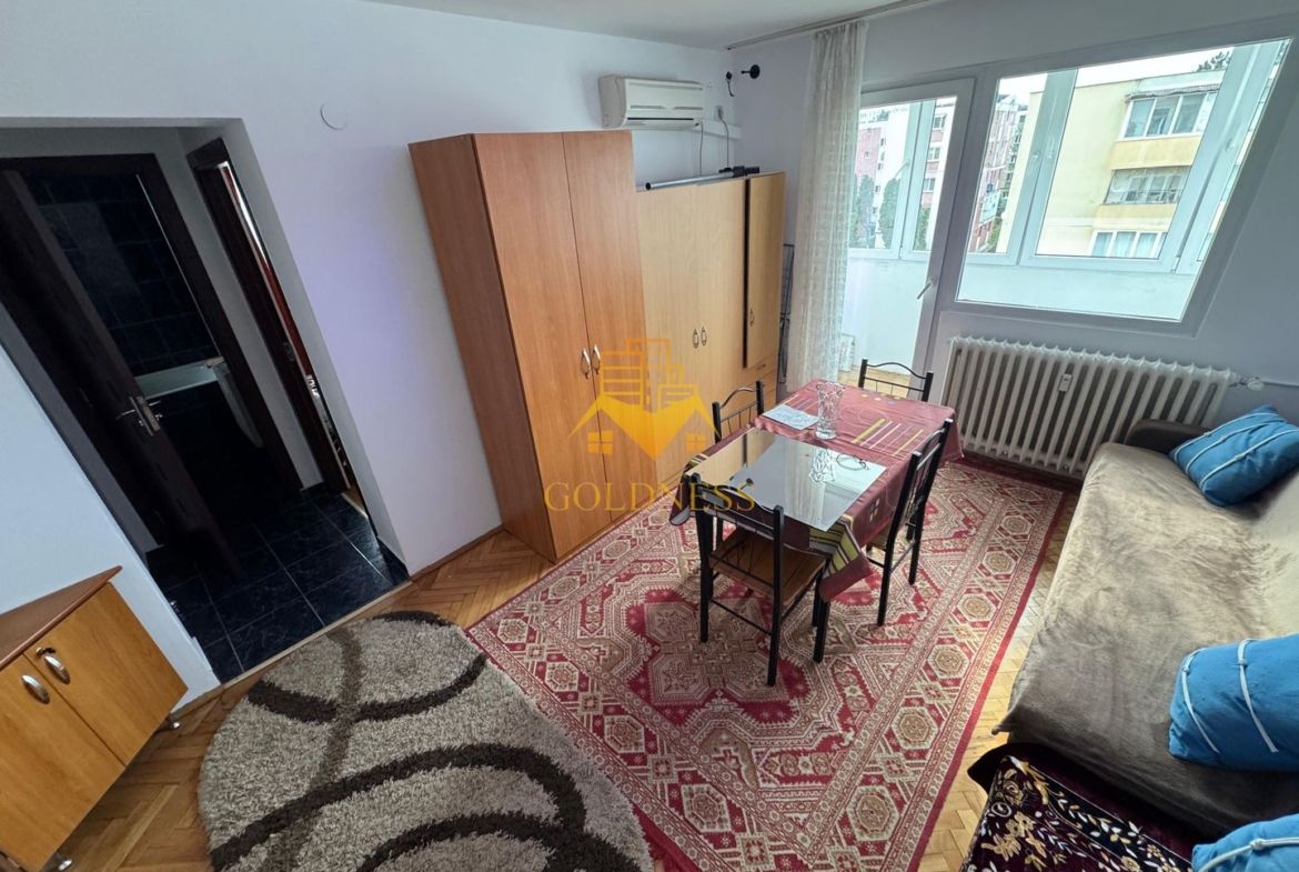 3 camere, semi, 4/4, balcon, Gheorgheni Zona Titulescu, Interservisan