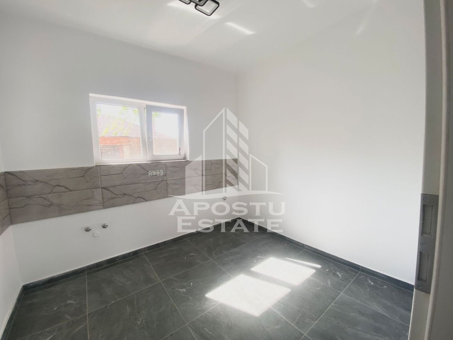 anBn-2338 Apartament 1 camera nemobilat, localitatea Sag, Timis