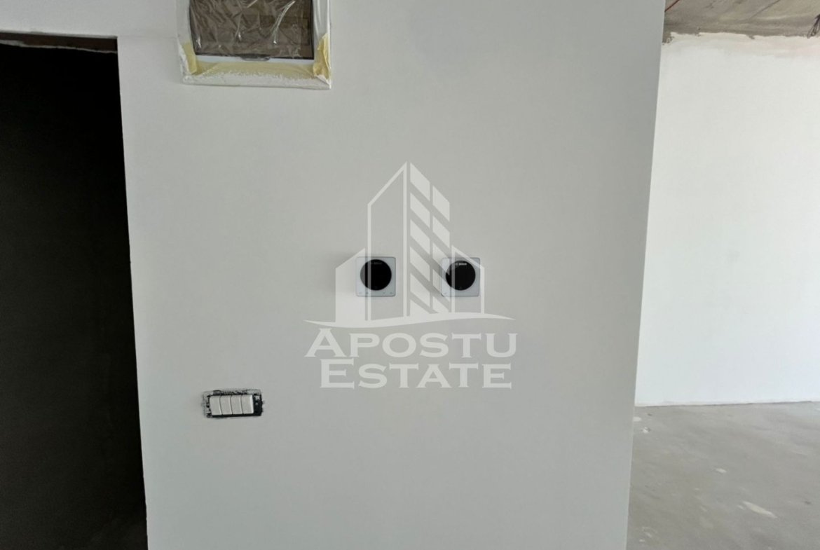 Spatiu comercial 51 mp, de inchiriat , Central – Nord One, Timisoara.