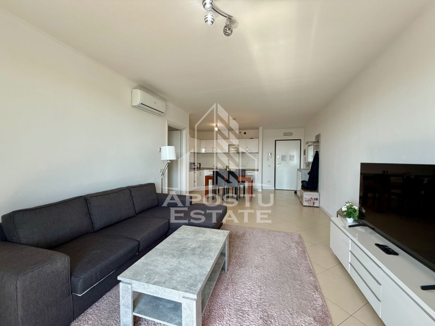 Apartament 3 camere de vanzare, bloc nou, zona Centrala Timisoara