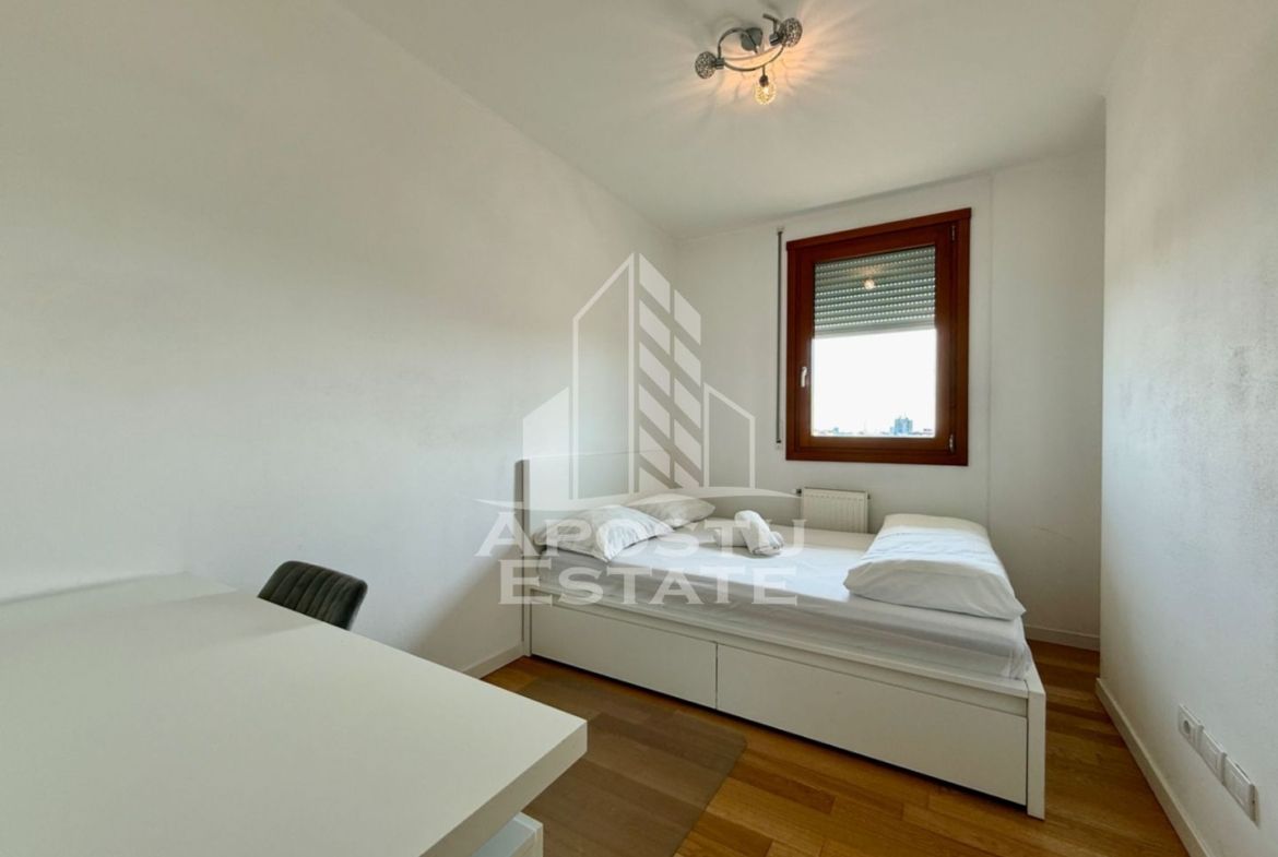 Apartament 3 camere de vanzare, bloc nou, zona Centrala Timisoara