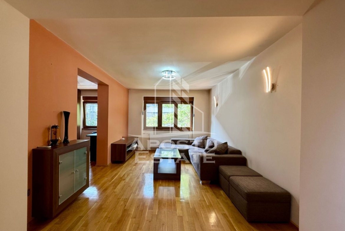 Apartament 4 camere si garaj de vanzare, etaj 1, Medicina Timisoara