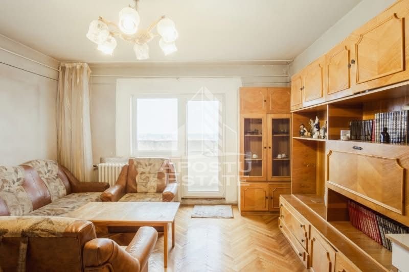 Apartament 1 camera de vanzare, bloc cu lift, zona Sagului, Timisoara