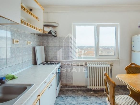 Apartament 1 camera de vanzare, bloc cu lift, zona Sagului, Timisoara