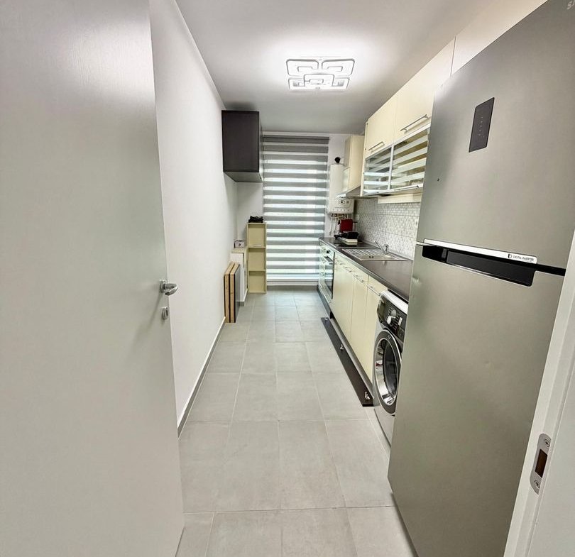 Garsoniera complet mobilata – bd. Timisoara 101N – loc parcare