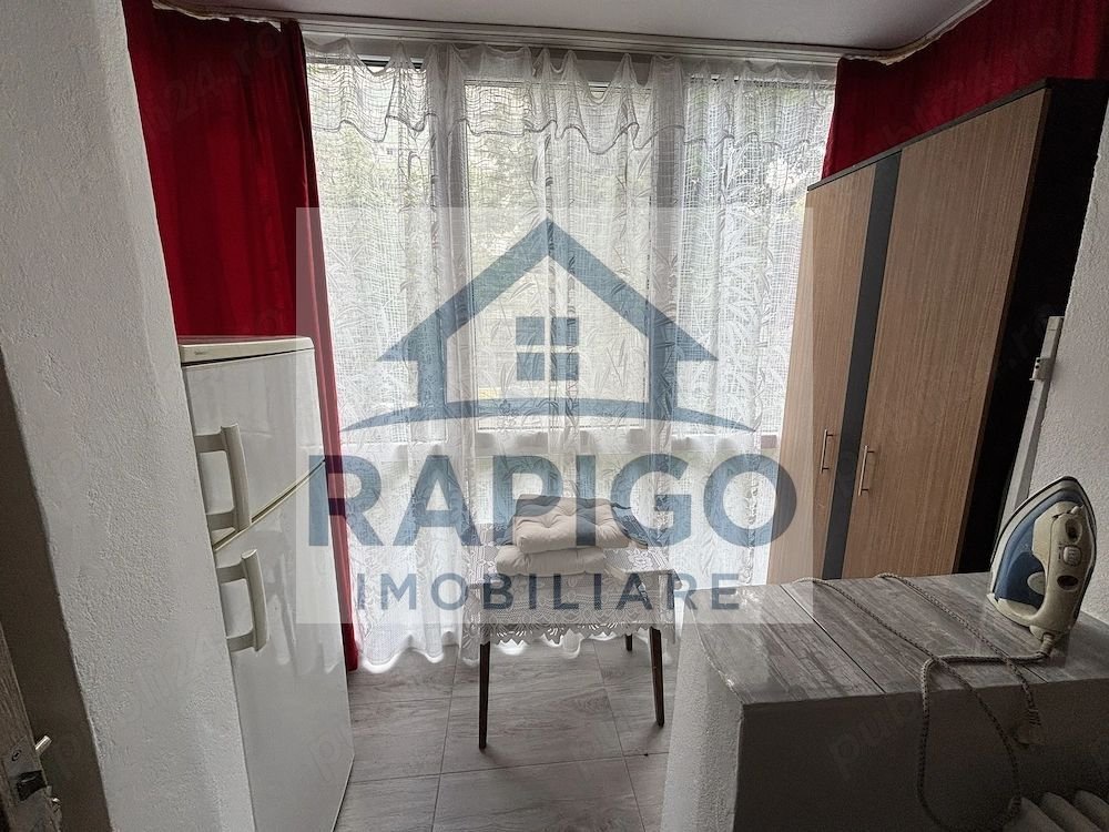 Apartament modern cu 3 camere luminos, disponibil pentru închiriere