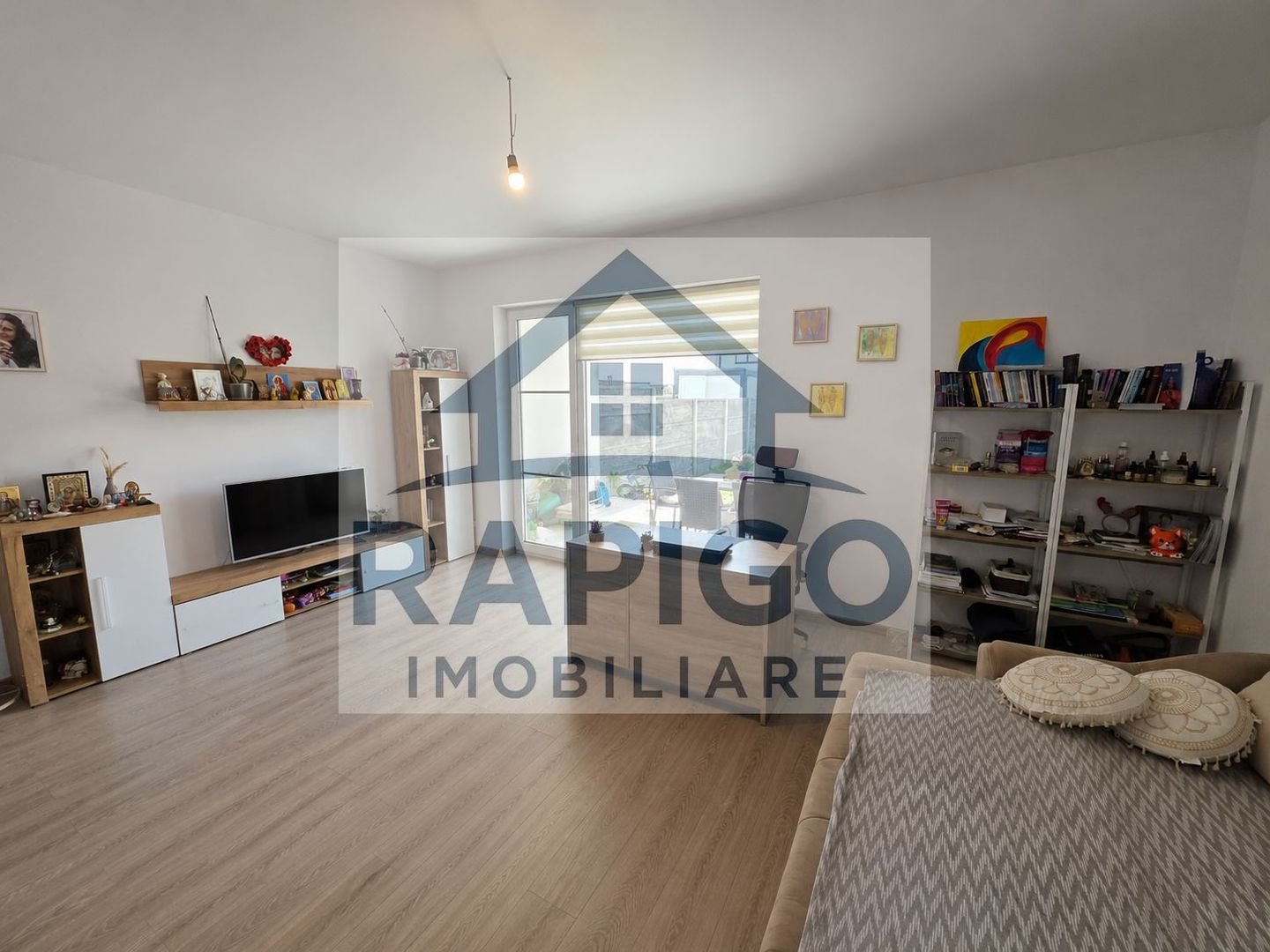 anBn-2520 DUPLEX P+1E DE VÂNZARE ÎN MOṢNITA NOUĂ