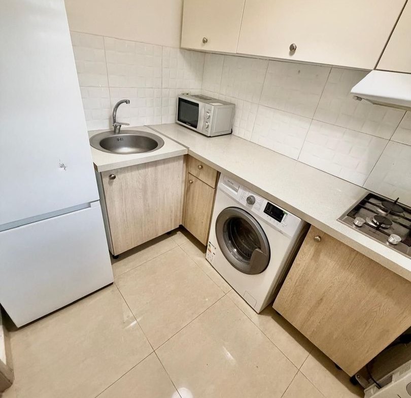 Garsoniera decomandata – Militari Residence Tineretului 35bis