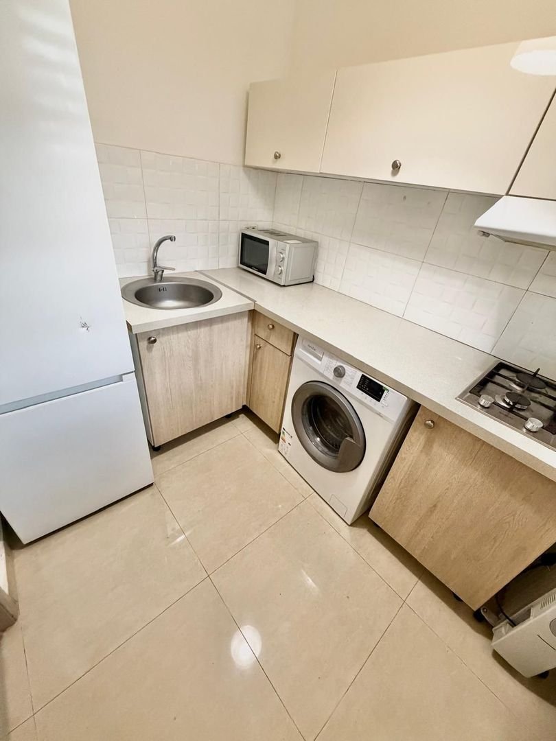 Garsoniera decomandata – Militari Residence Tineretului 35bis