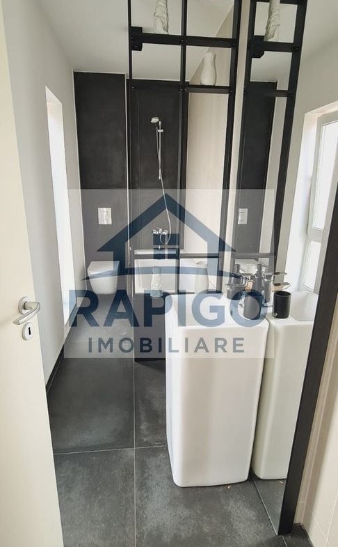PENTHOUSE PREMIUM DE ÎNCHIRIAT | 2 CAMERE | TERASĂ PANORAMICĂ 70 MP |