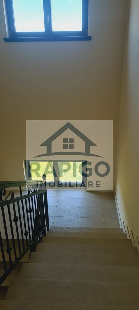 De închiriat apartament 2 camere – Dumbrăvița (la intrare)