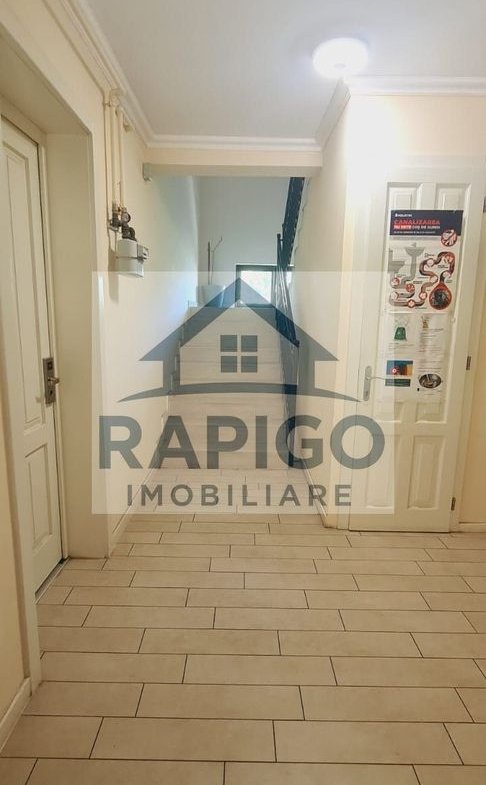 De închiriat apartament 2 camere – Dumbrăvița (la intrare)