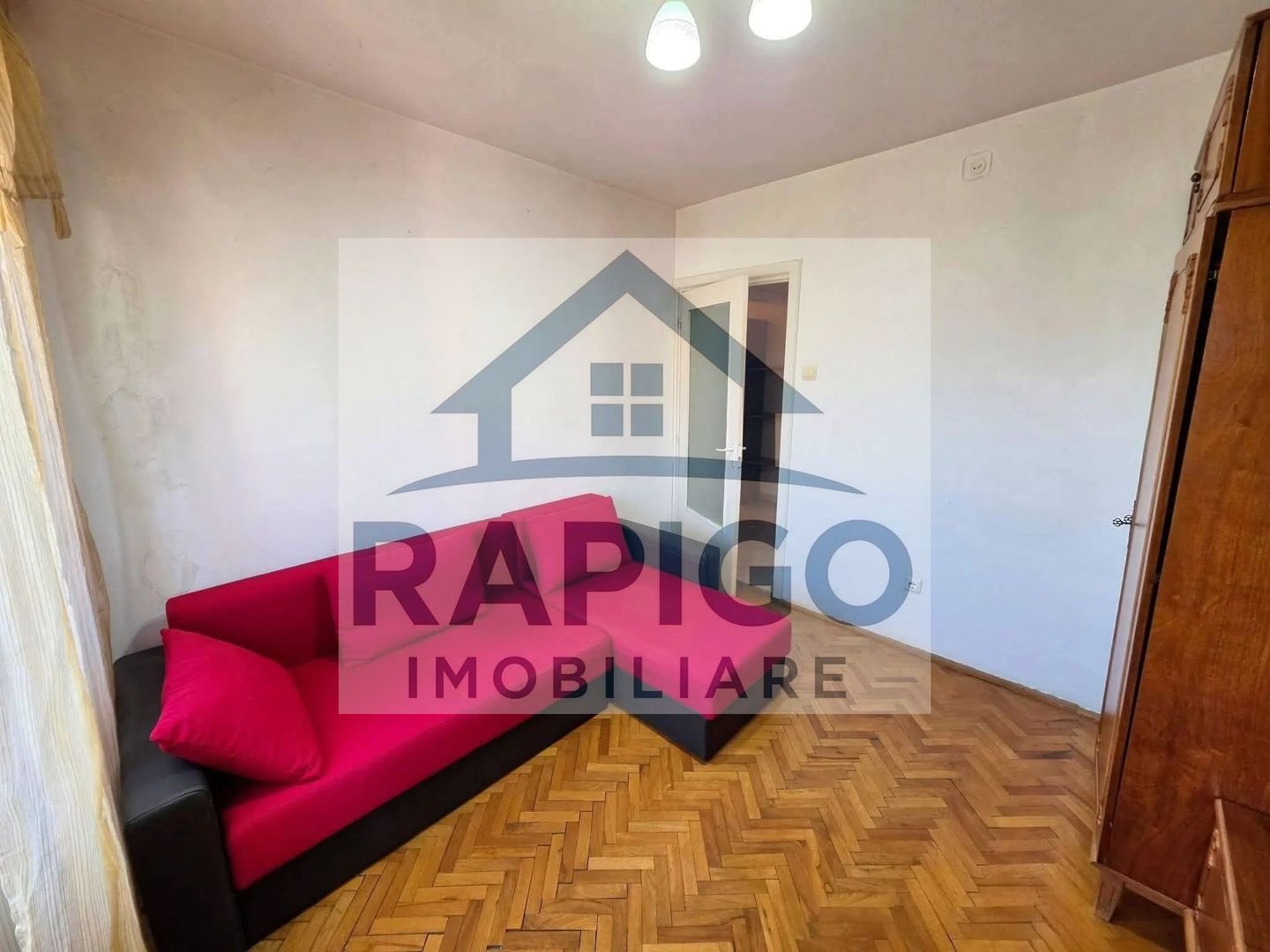anBn-2736 Vand apartament cu 2 camere decomandat in Calea Lipovei