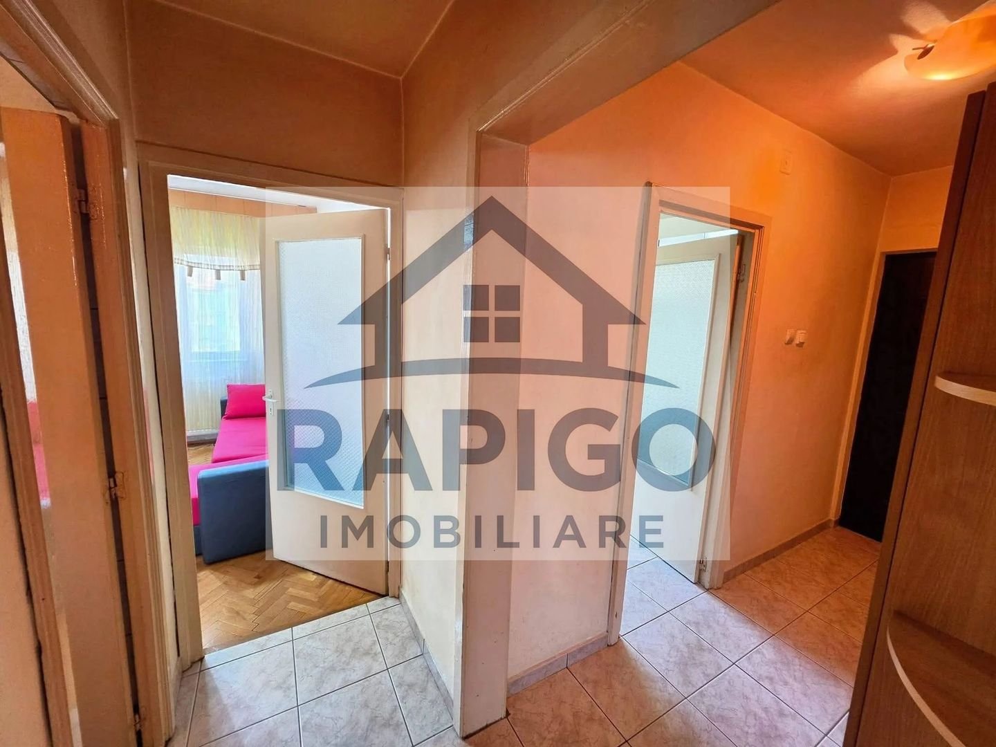 anBn-2742 Vand apartament cu 2 camere decomandat in Calea Lipovei