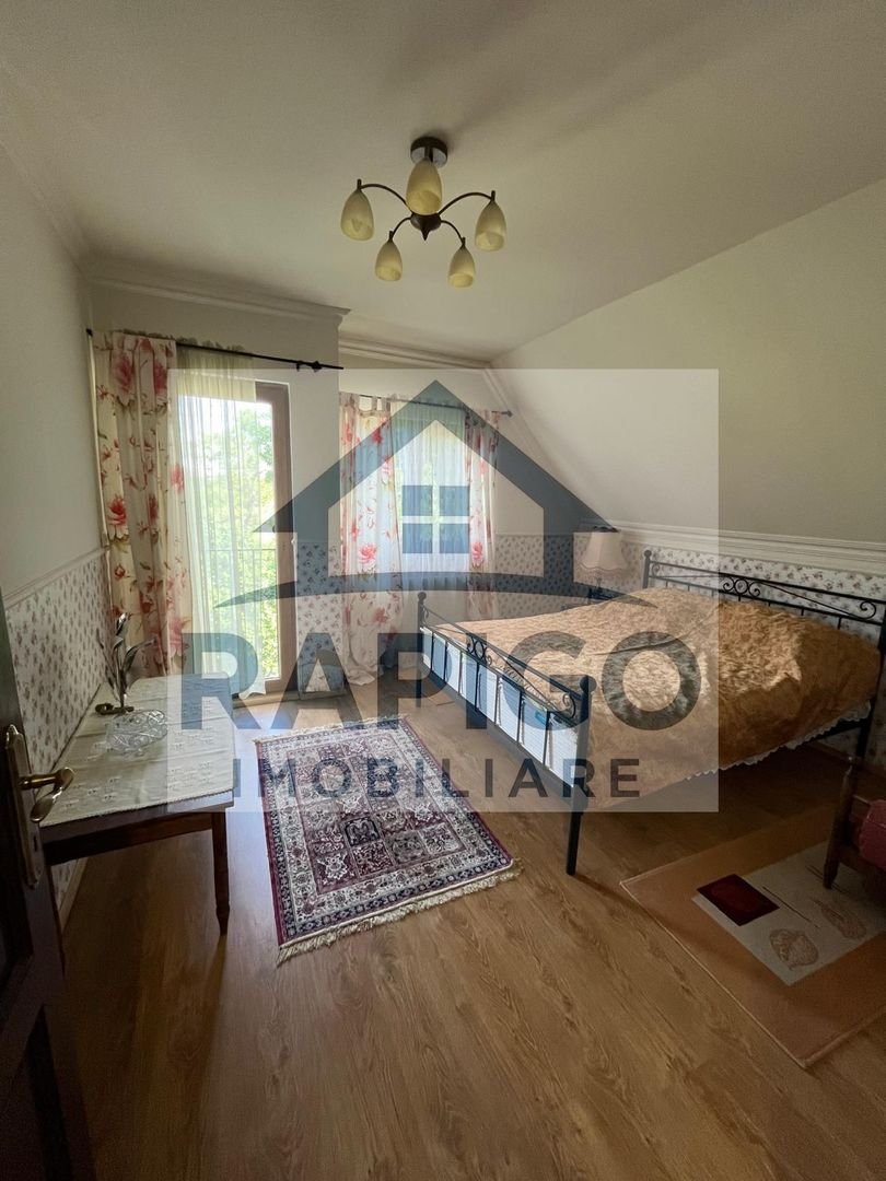 anBn-2761 Casă elegantă, spațioasă, ideală pentru familie – Sanmihaiu Roman