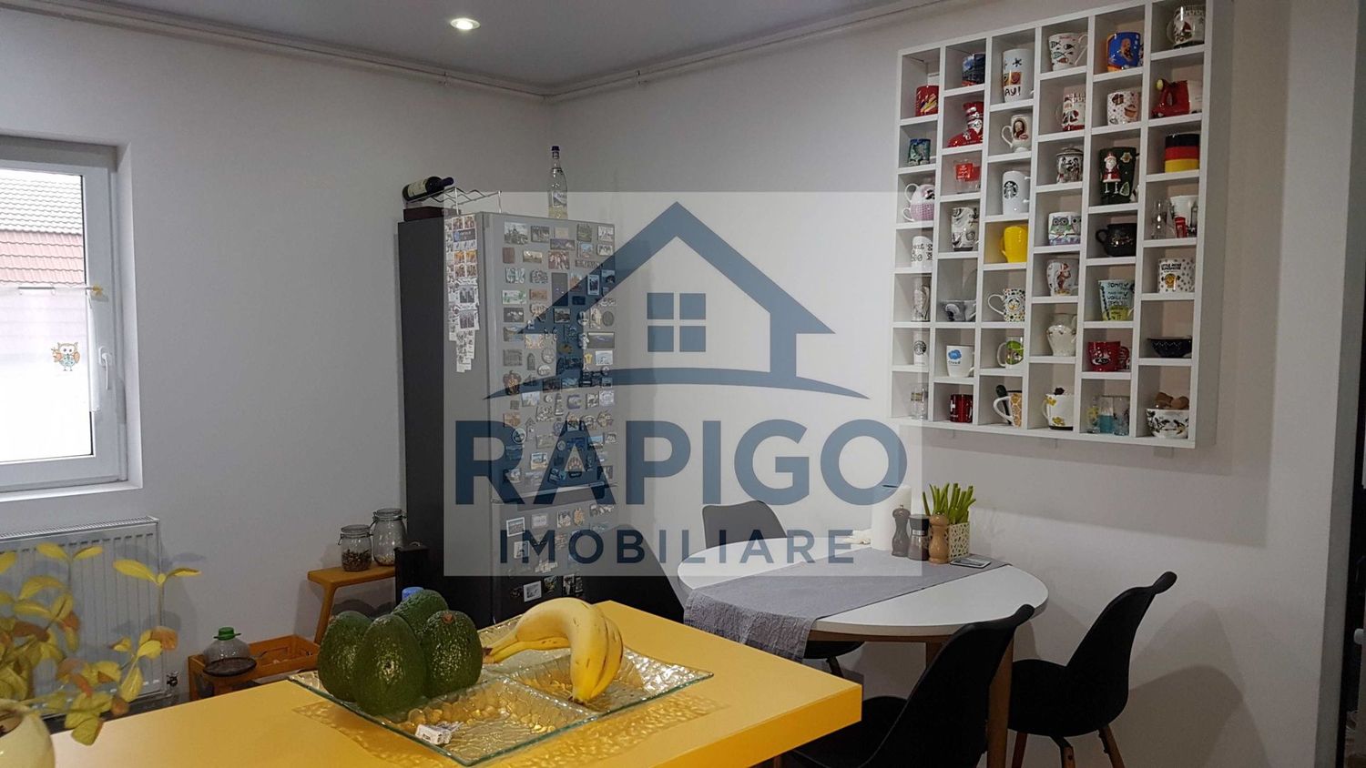 anBn-2788 Apartament modern cu 3 camere de închiriat – la 5 minute de Iulius Mal