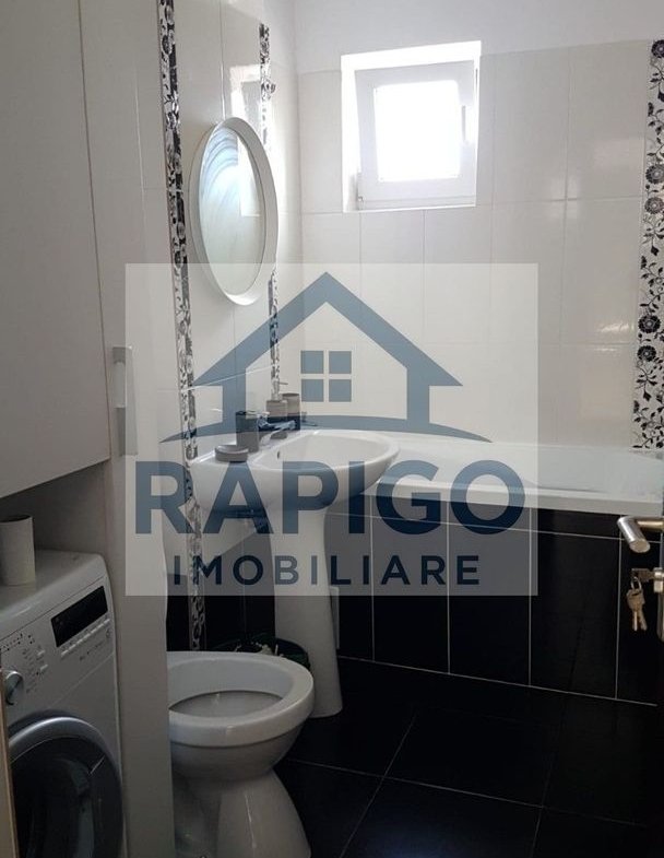 Apartament modern cu 3 camere de închiriat – la 5 minute de Iulius Mal