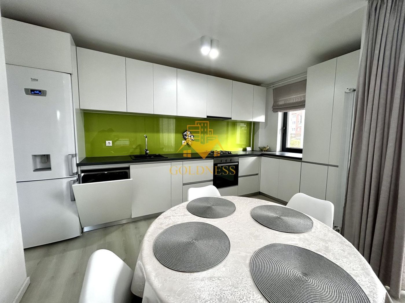 2 camere open space, Modern, Parcare, Calea Turzii, UMF, Europa
