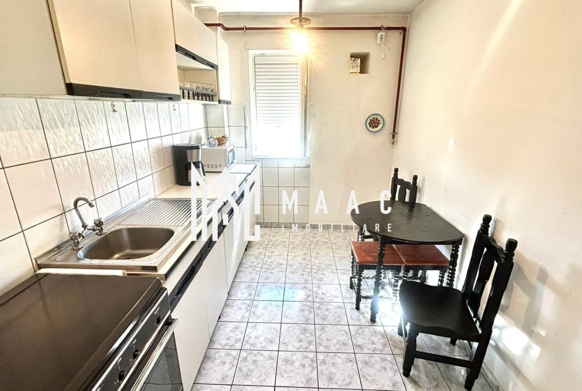 Apartament 3 camere | Bucatarie Separata | Balcon închis | Cedonia