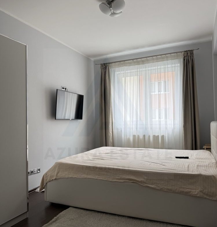 Apartament modern 50 mp utili etaj 2 lift si parcare privata Terezian