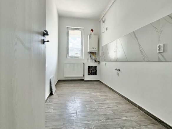 Garsoniera decomandata – Militari Residence