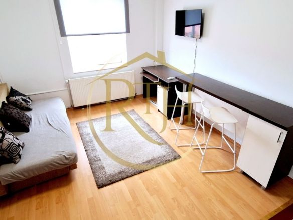 Oferim spre inchiriere garsoniera, zona Soarelui, langa Sud Plaza