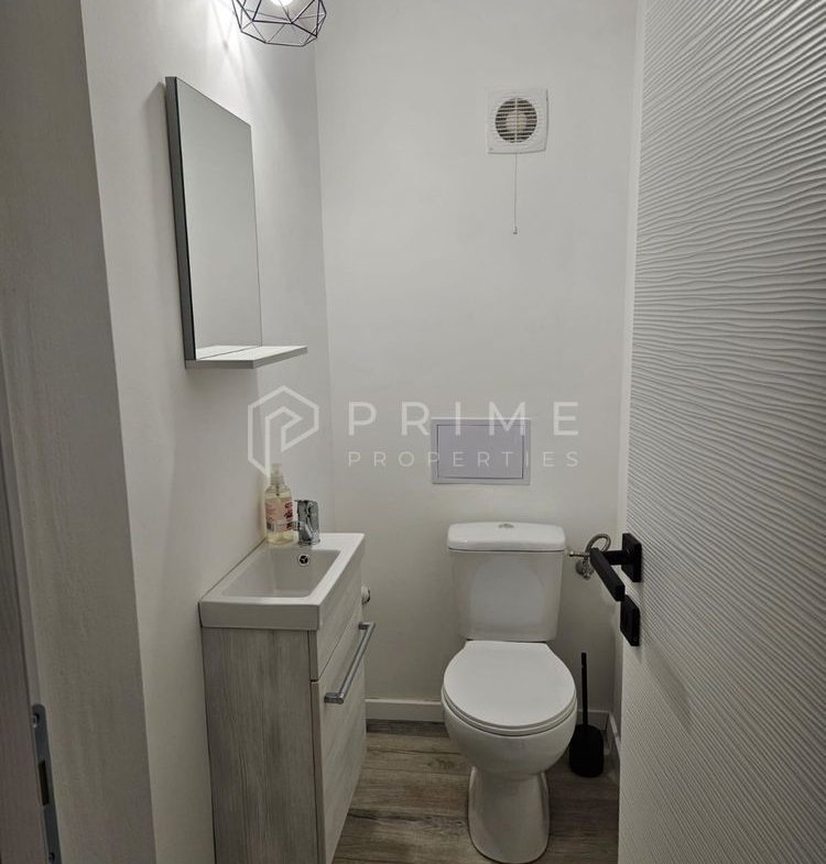 DE ÎNCHIRIAT: Apartament 3 Camere, Modern & Renovate Recent – Zona Tud