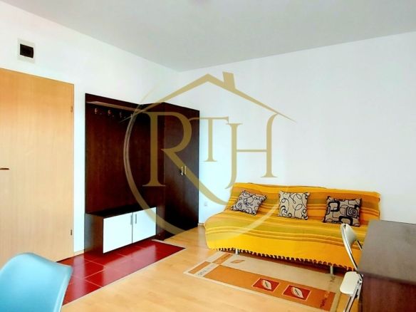 Oferim spre inchiriere, apartament 1 camera, studio, Zona Soarelui, parcare