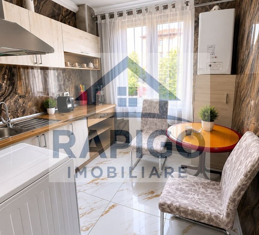 Apartament spațios 3 cam, complet renovat, mobilat – disponibil 01.07.