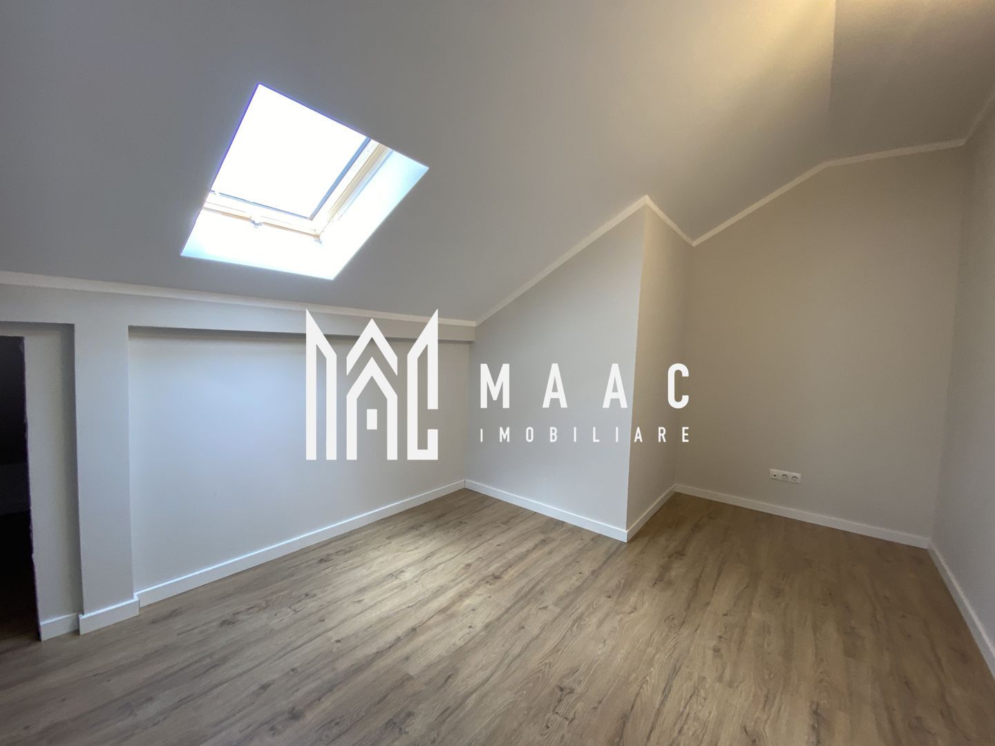 anBn-3590 Apartament 4 camere | 133 MP | Parcare | Cartier rezidential