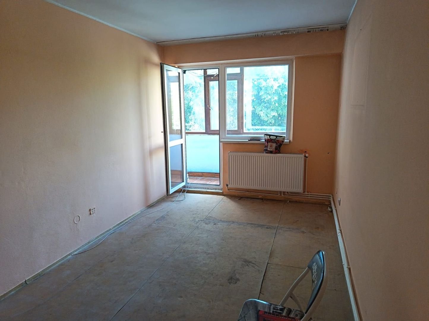 De vanzare apartament cu 2 camere, et. 2, Micro 13, 53.000 euro