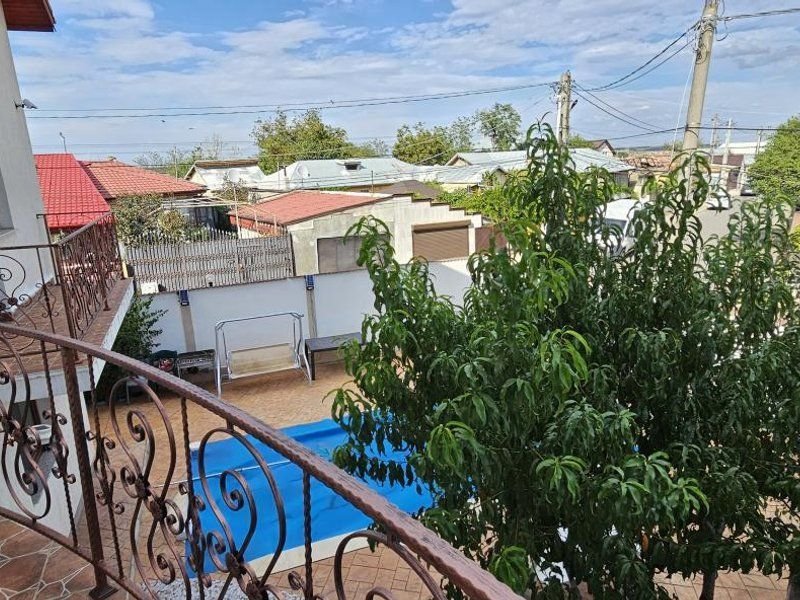 Glina vila noua 6 camere cu piscina