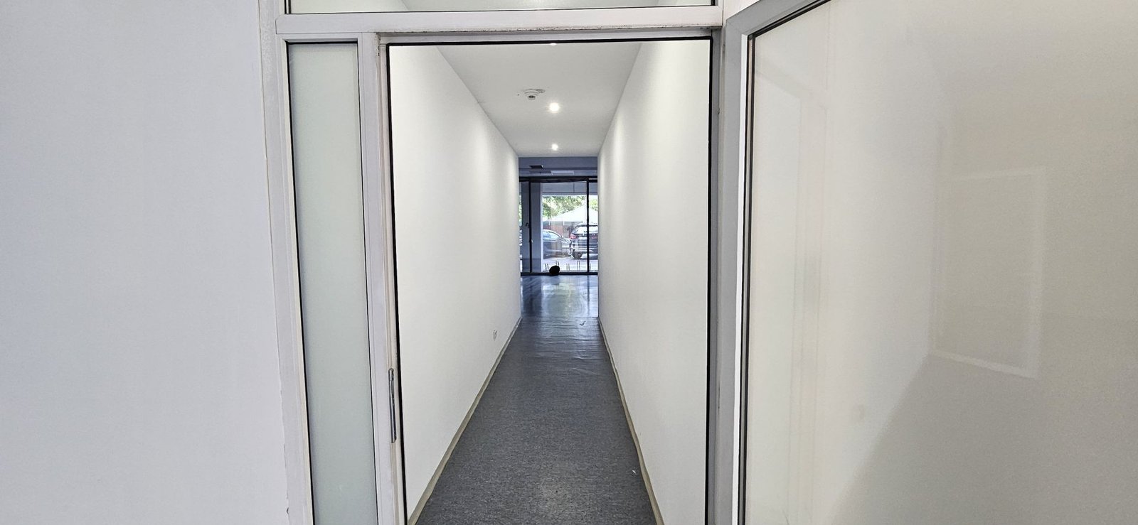 Pantelimon spatiu comercial 950 mp