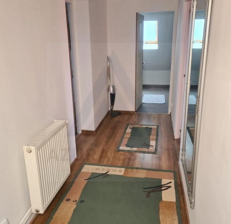 Case moderne x 2 cu 315 mp utili impreuna si teren 500 mp in Terezian