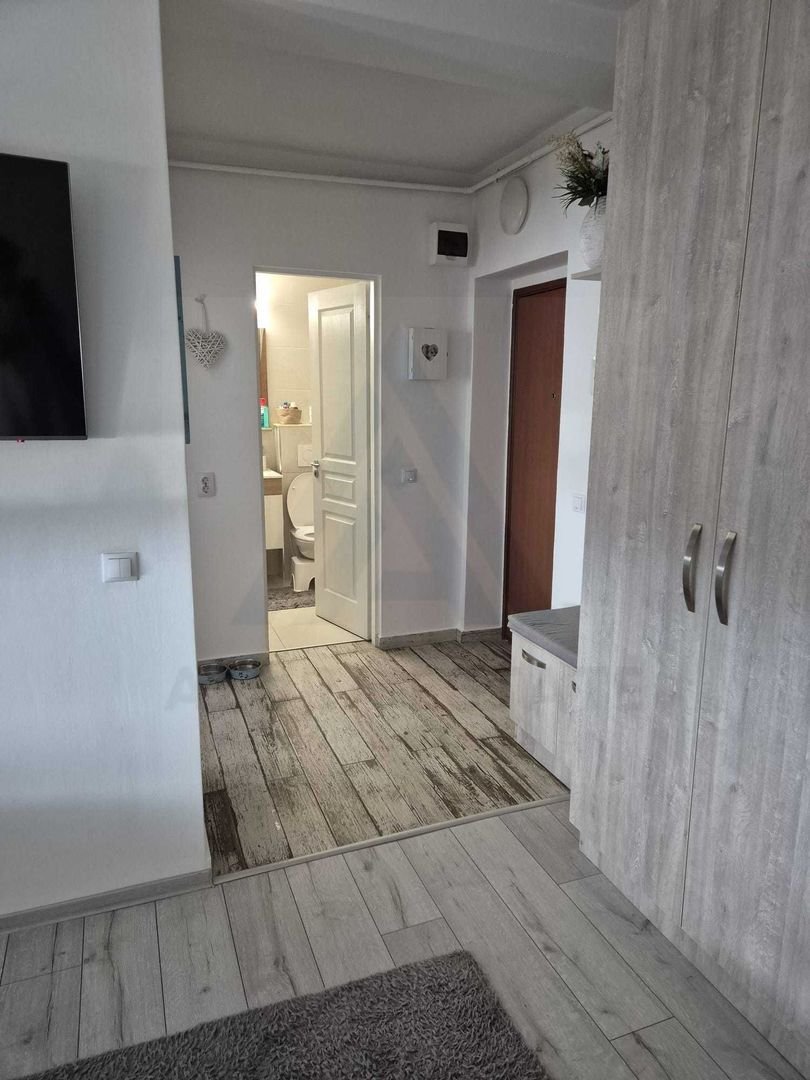 anBn-4169 Studio modern 40 mp utili cu bucatarie inchisa etaj 3 in Turnisor