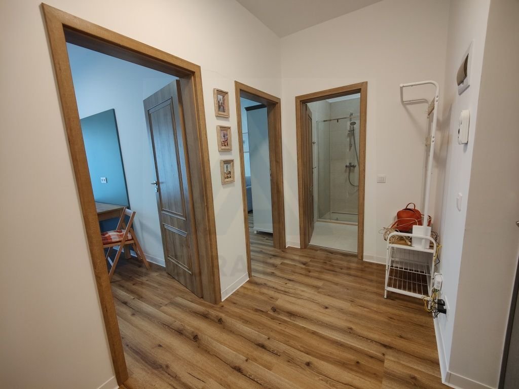 Studio modern prima inchiriere parcare privata si boxa zona Selimbar