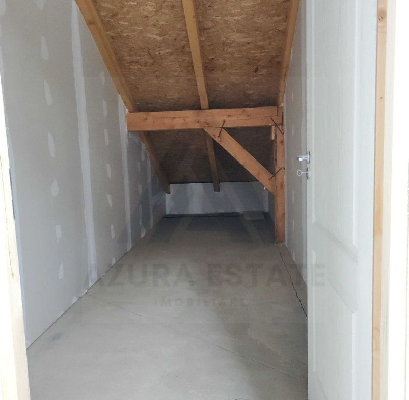 Studio modern prima inchiriere parcare privata si boxa zona Selimbar